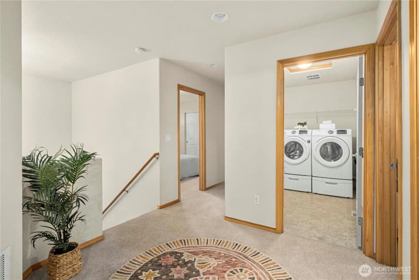 Property photo for 13127 Se 210th Place, Kent photo 24