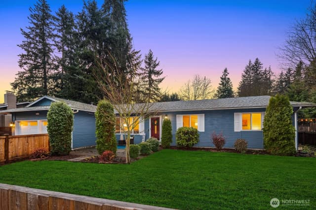 Property photo for 13945 147th Place Se, Renton photo 2