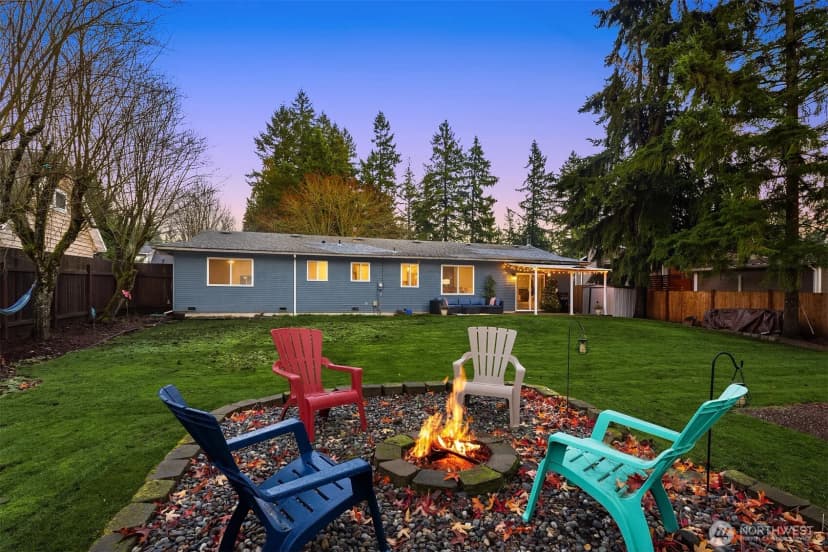 Property photo for 13945 147th Place Se, Renton photo 3