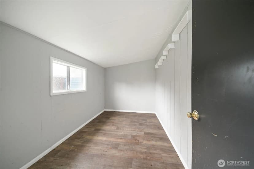 Property photo for 283 18th Avenue, Longview photo 25
