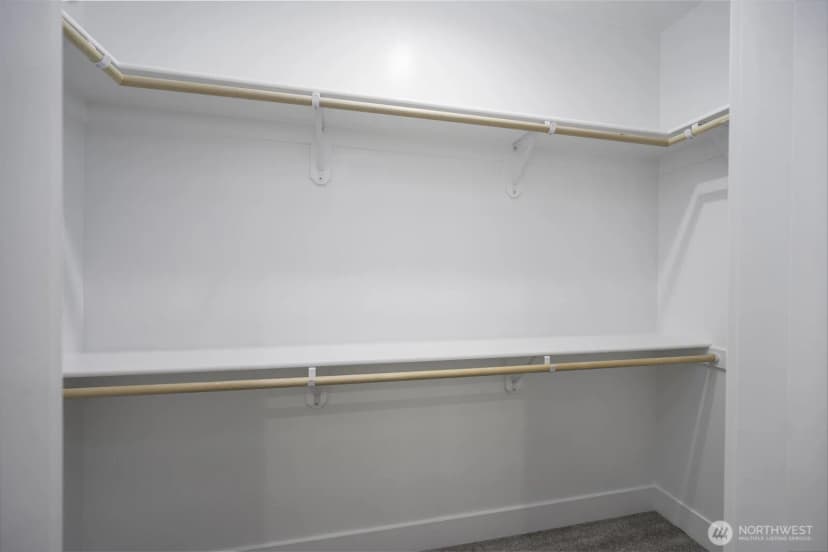 Property photo for 915 Ivy Street Ne, Ephrata photo 27