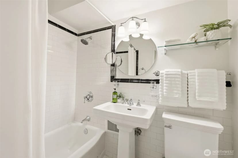 Property photo for 1105 Spring Street #408, Seattle photo 10