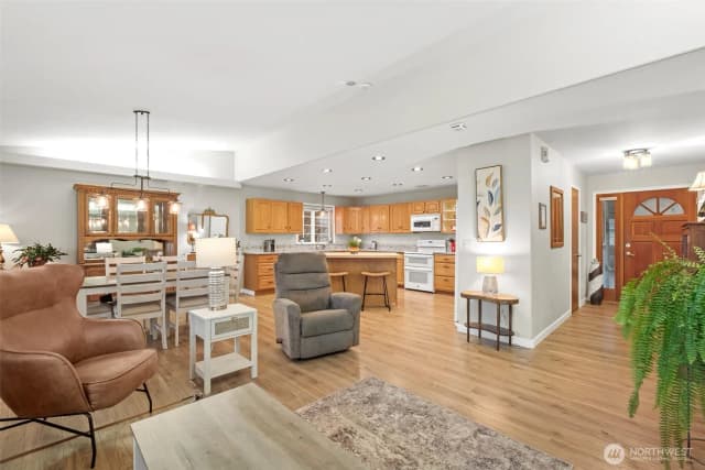 Property photo for 1000 13th Avenue Sw #7, Quincy photo 5