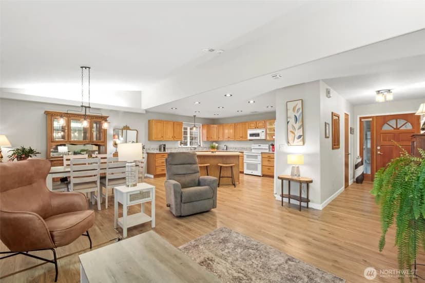 Property photo for 1000 13th Avenue Sw #7, Quincy photo 5