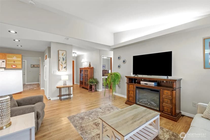 Property photo for 1000 13th Avenue Sw #7, Quincy photo 8