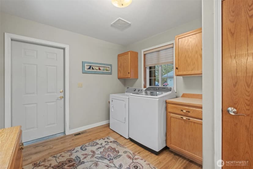 Property photo for 1000 13th Avenue Sw #7, Quincy photo 22