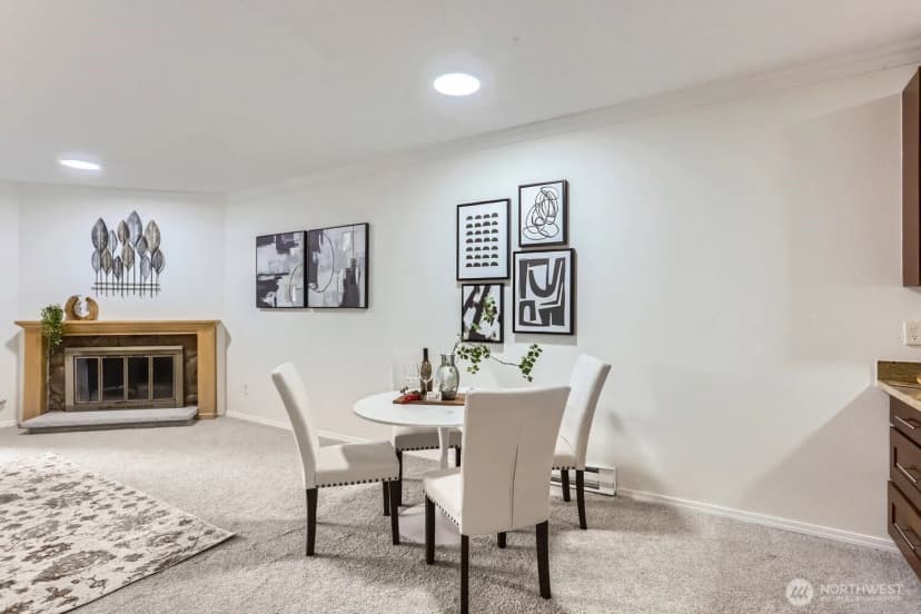 Property photo for 14547 Ne 40th St #j302, Bellevue photo 13