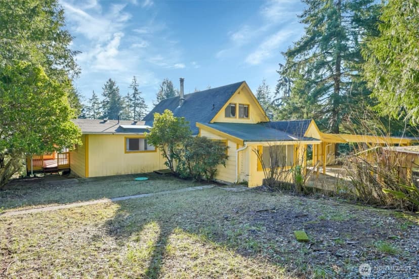 Property photo for 22115 Maple Drive Nw, Lakebay photo 12