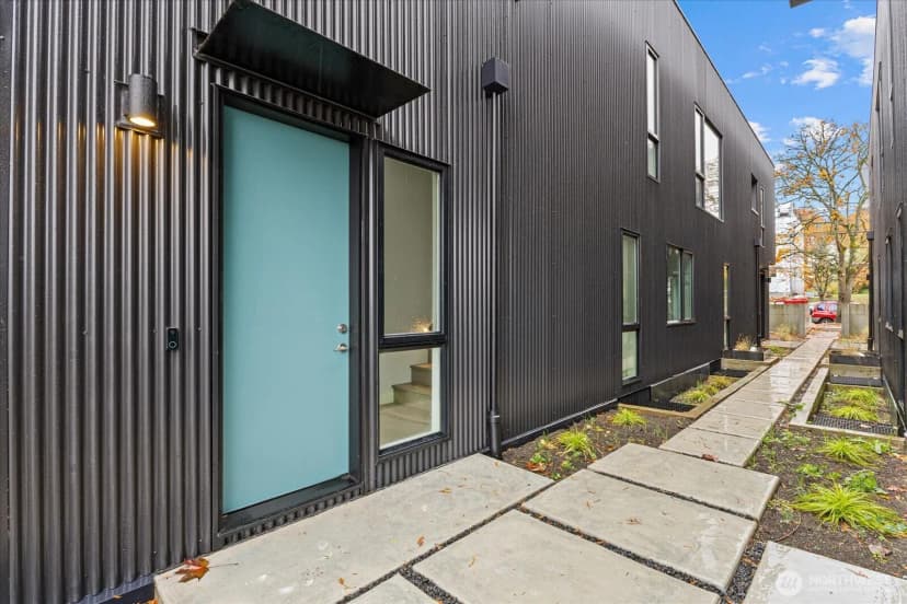 Property photo for 1114 26th Avenue #c, Seattle photo 26
