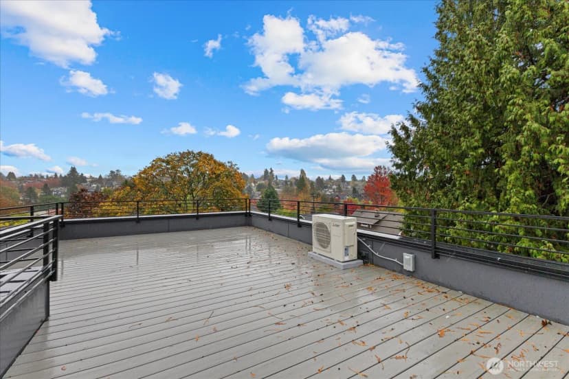 Property photo for 1114 26th Avenue #c, Seattle photo 21