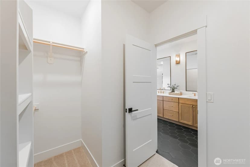 Property photo for 511 Sw 12th, College Place photo 18