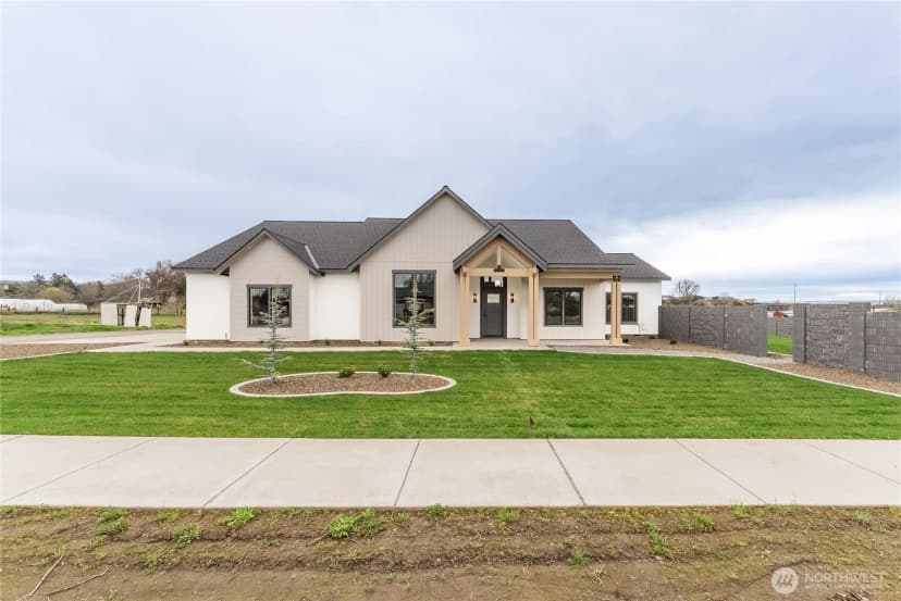 Property photo for 511 Sw 12th, College Place