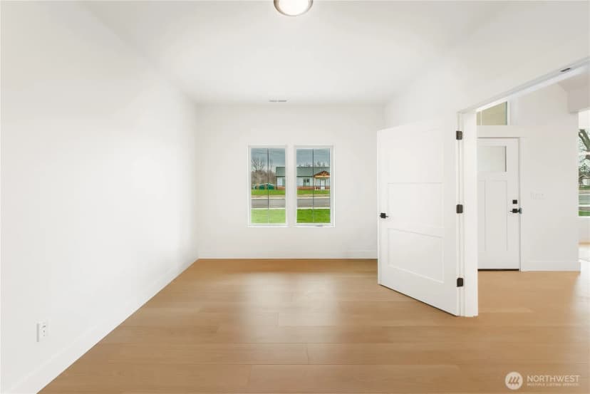 Property photo for 511 Sw 12th, College Place photo 30