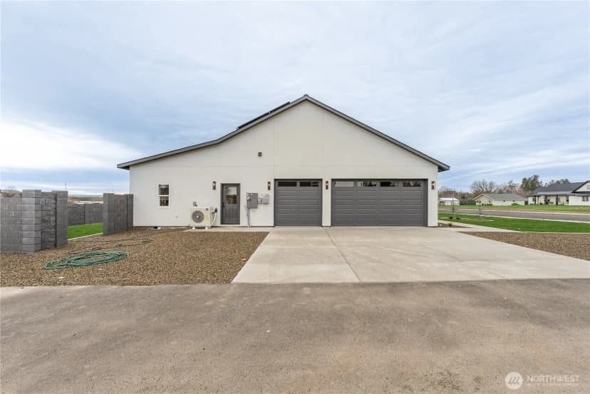 Property photo for 511 Sw 12th, College Place photo 38
