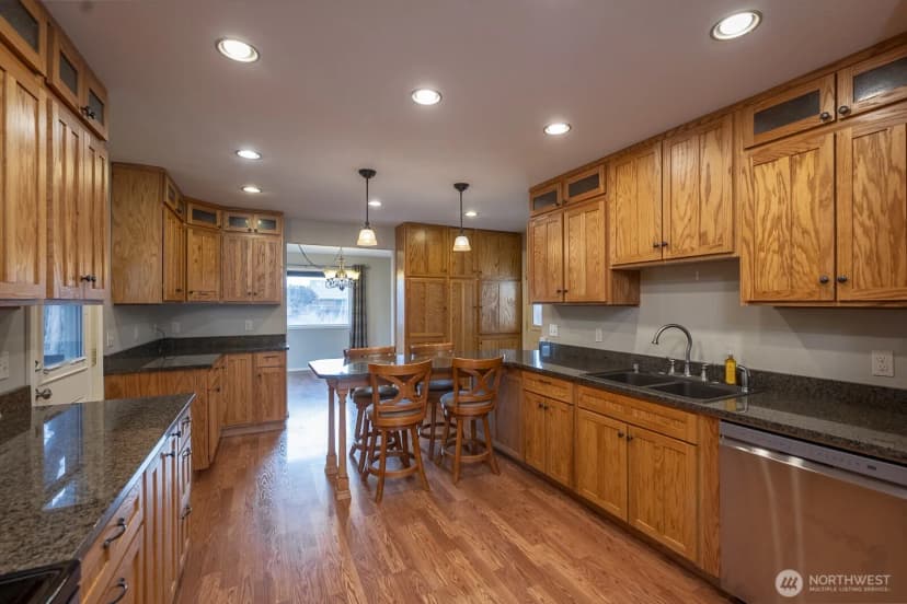 Property photo for 510 M St Sw, Quincy photo 10