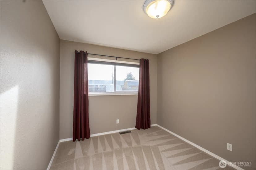 Property photo for 510 M St Sw, Quincy photo 15