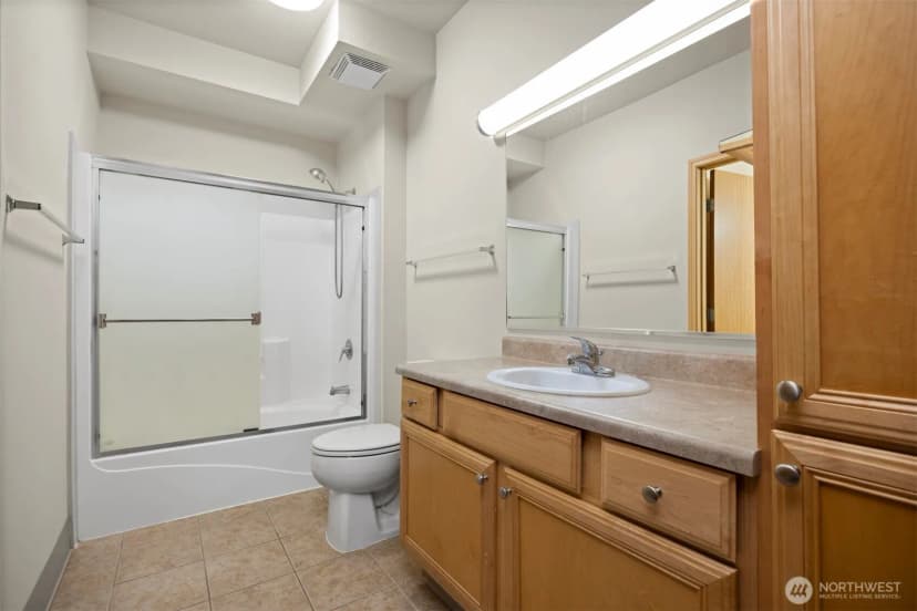 Property photo for 500 Darby Drive #209, Bellingham photo 16