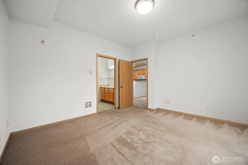Property photo for 500 Darby Drive #209, Bellingham photo 22