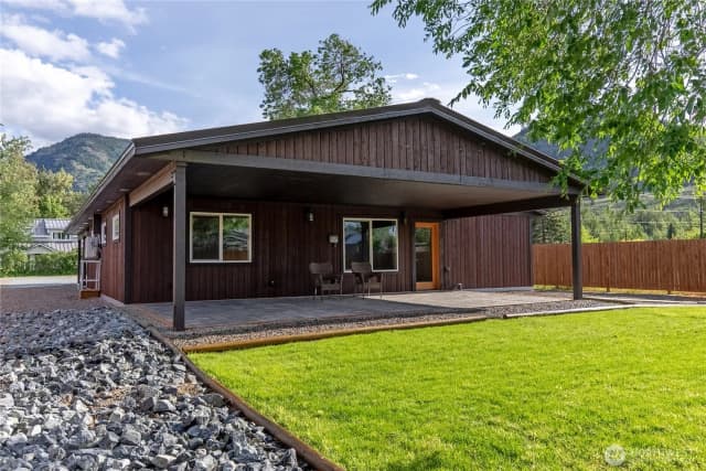 Property photo for 1110 Riverside Avenue, Twisp photo 4
