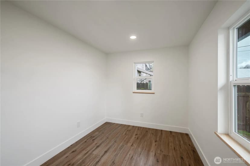 Property photo for 450 16th Avenue, Longview photo 13