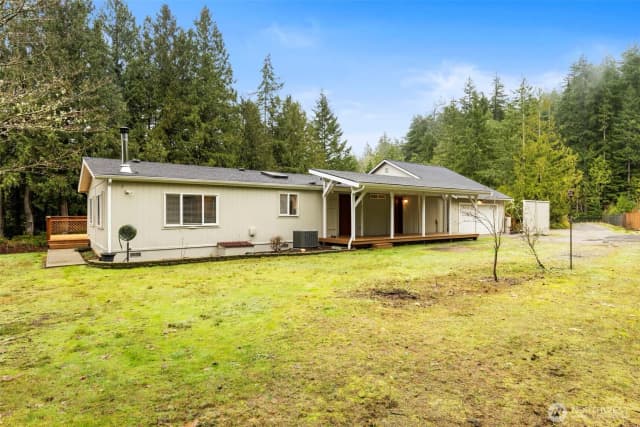 Property photo for 6551 Stone Farm Lane Nw, Seabeck photo 5