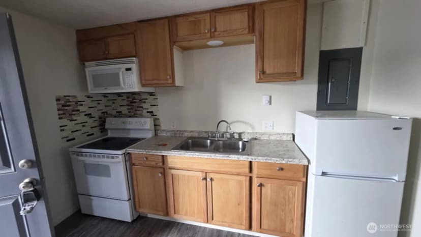 Property photo for 407 1st Avenue, Ritzville photo 18