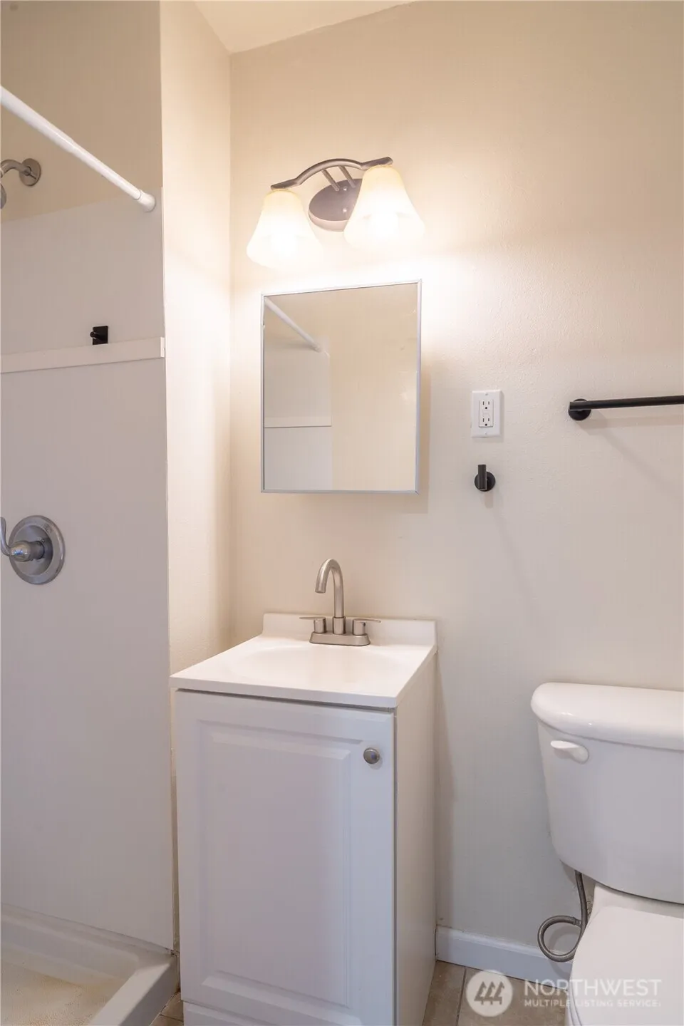 Property photo for 407 1st Avenue, Ritzville photo 24