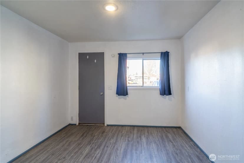 Property photo for 407 1st Avenue, Ritzville photo 12