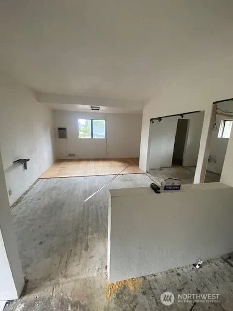 Property photo for 8633 S Thompson Avenue, Tacoma photo 5