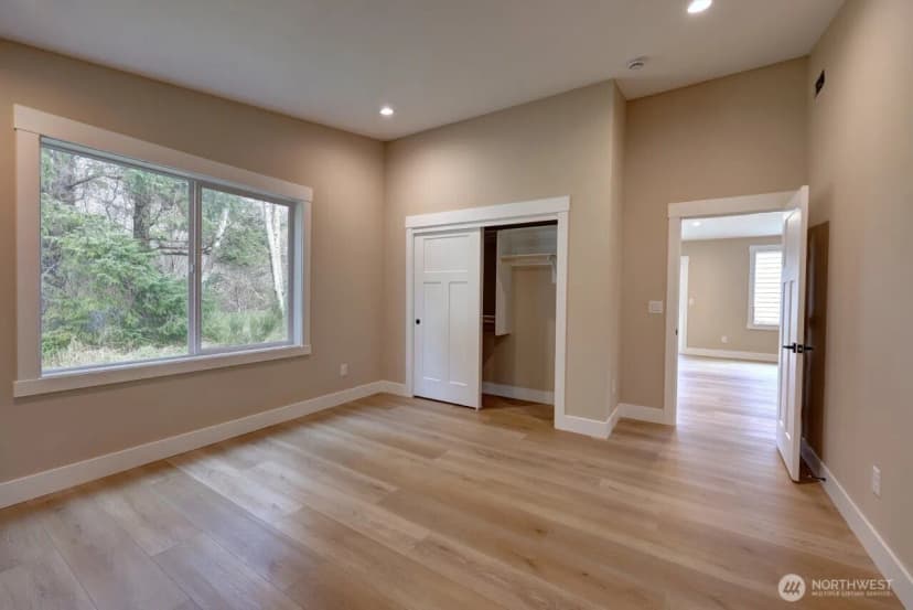 Property photo for 811 Ne 357th Street, Ocean Park photo 29