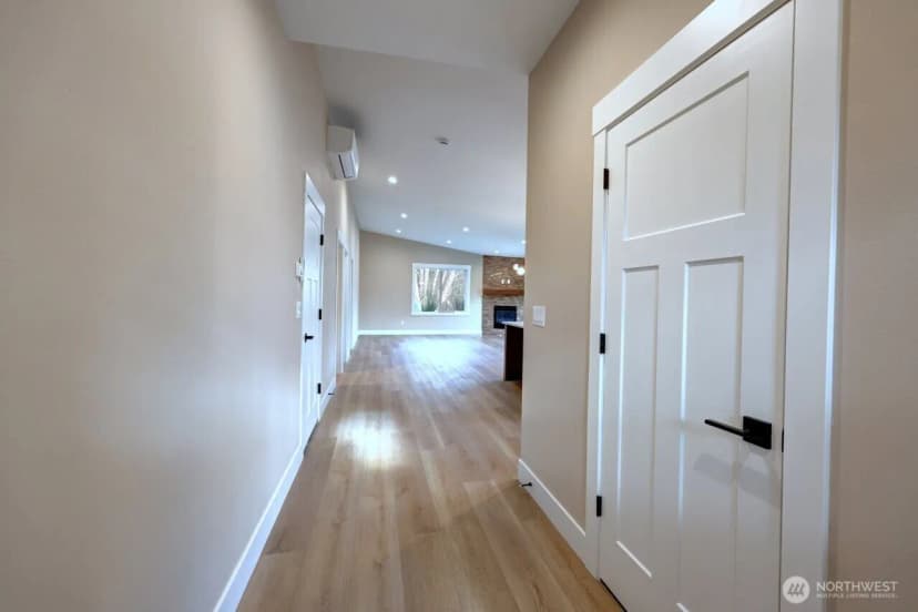 Property photo for 811 Ne 357th Street, Ocean Park photo 7