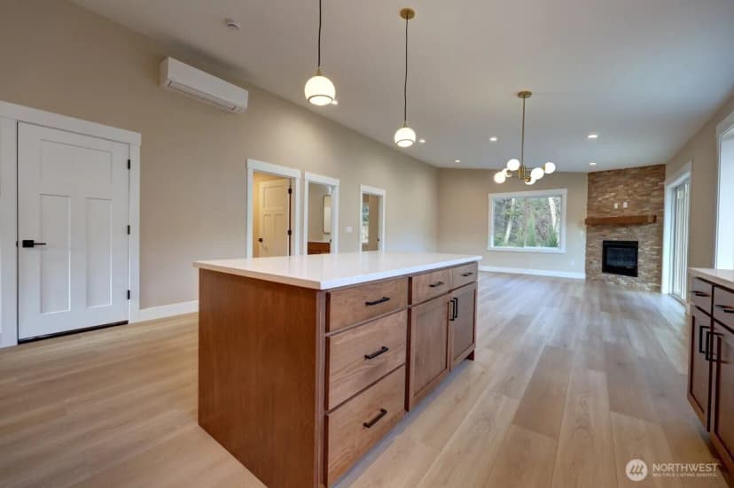 Property photo for 811 Ne 357th Street, Ocean Park photo 19