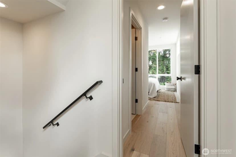 Property photo for 2108 15th Avenue S #b, Seattle photo 26