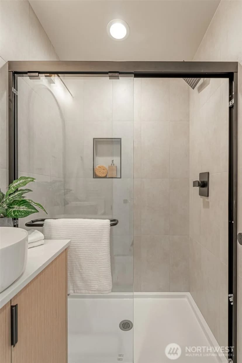 Property photo for 2108 15th Avenue S #b, Seattle photo 32