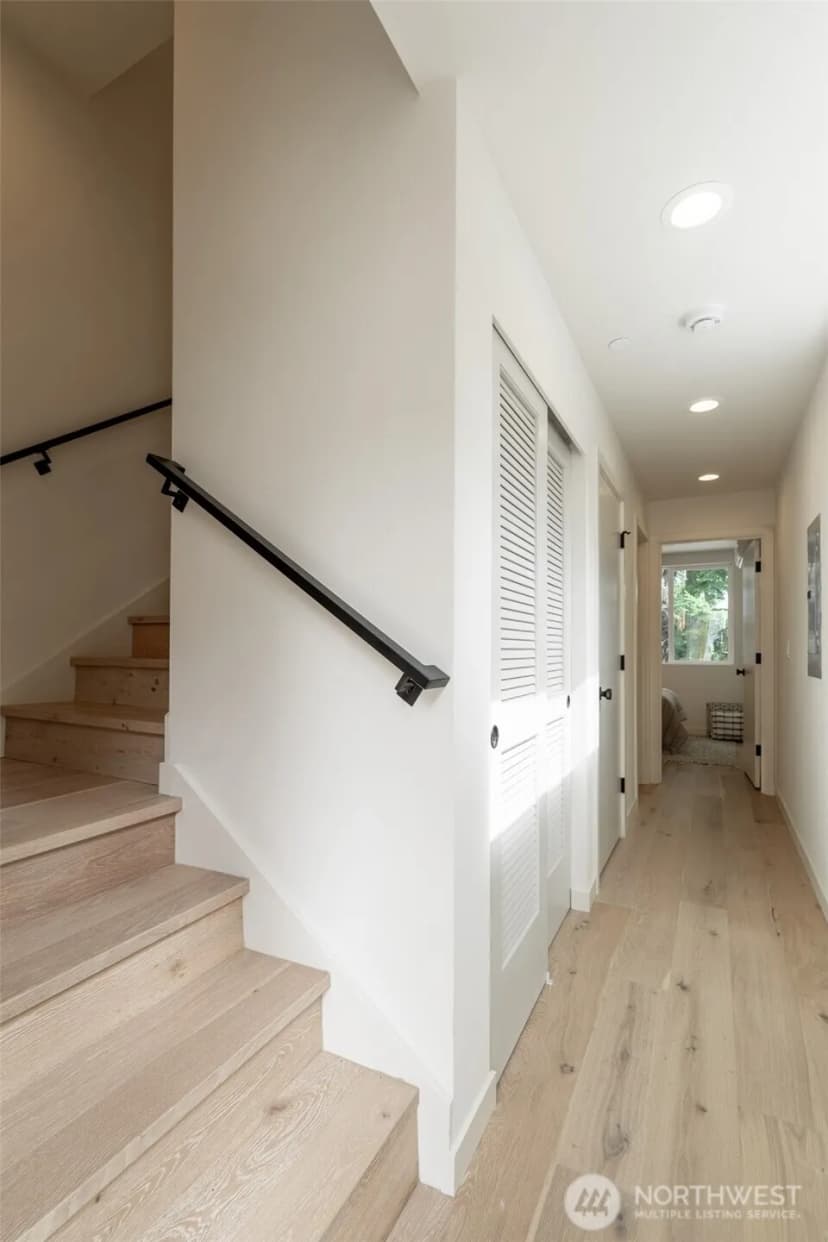 Property photo for 2108 15th Avenue S #b, Seattle photo 17