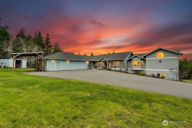 Property photo for 275404 Highway 101, Sequim photo 2