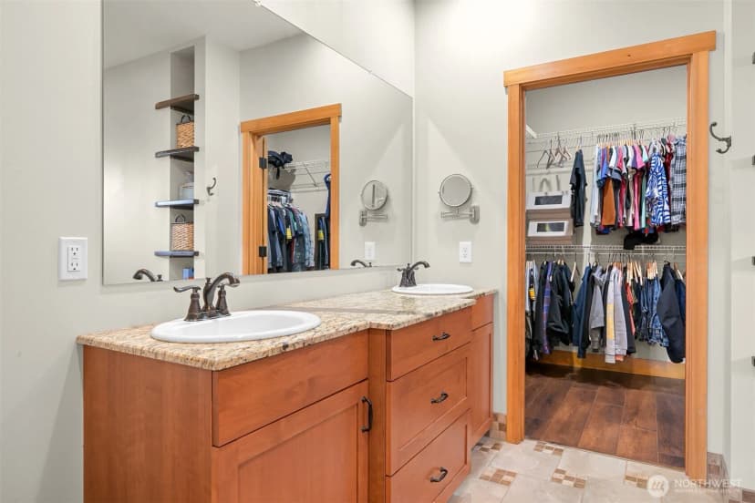 Property photo for 2102 Shortcake Lane, Lynden photo 18