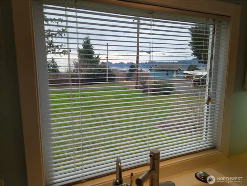 Property photo for 1104 Rose Avenue Ne, Ilwaco photo 25