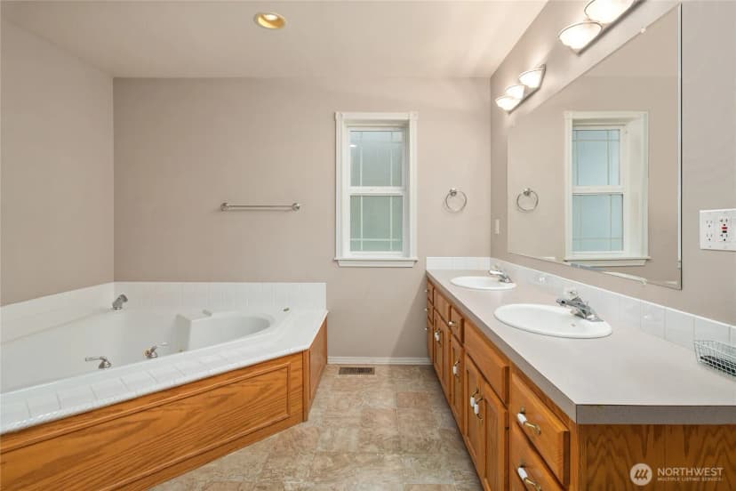 Property photo for 18663 Cascade Ridge Court, Mount Vernon photo 24