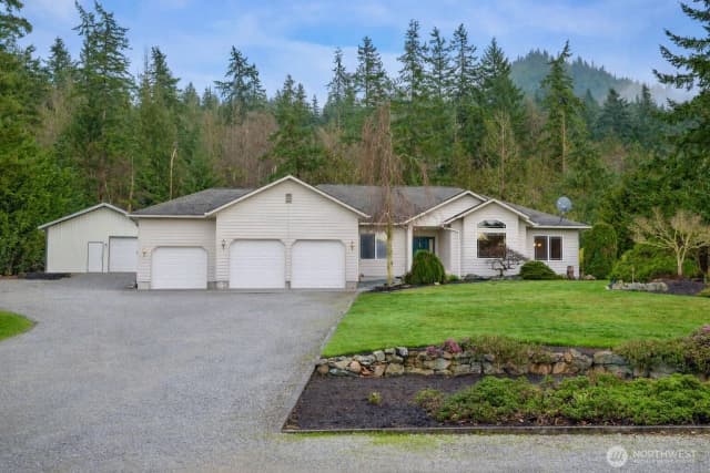 Property photo for 18663 Cascade Ridge Court, Mount Vernon photo 3