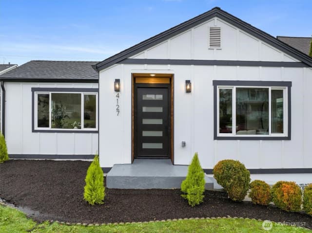 Property photo for 4127 N 30th Street, Tacoma photo 2