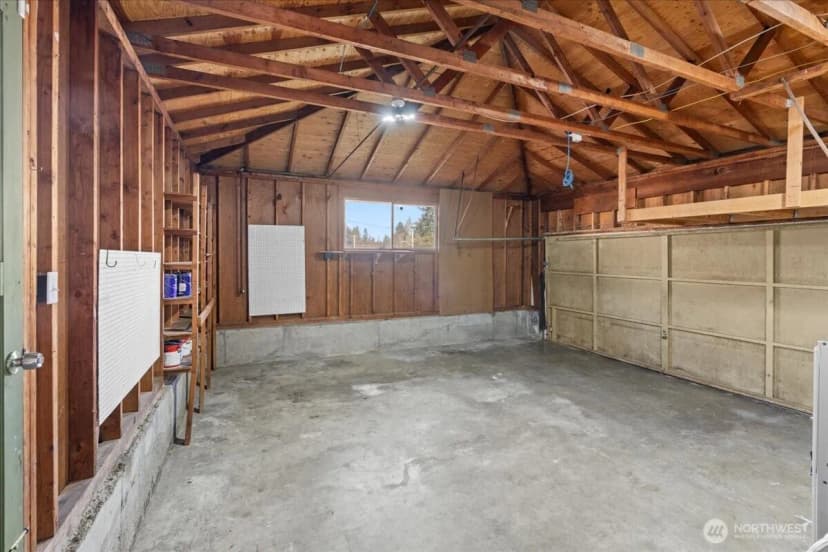 Property photo for 16625 126th Avenue Se, Renton photo 19