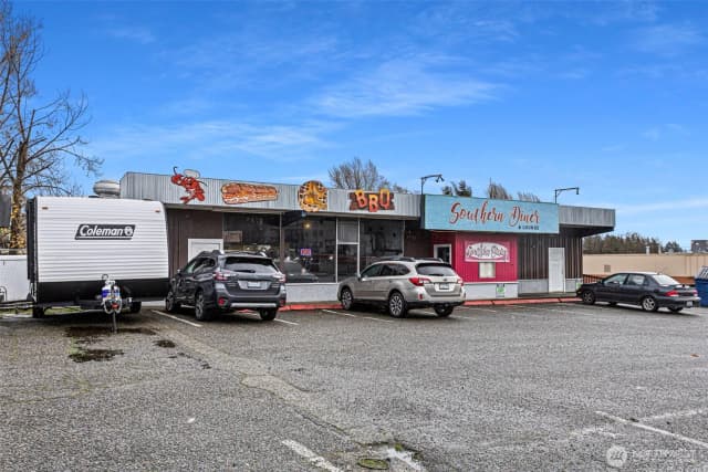 Property photo for 15310 1st Avenue S, Burien photo 2