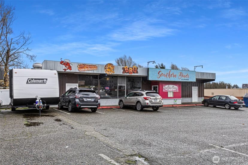 Property photo for 15310 1st Avenue S, Burien photo 2