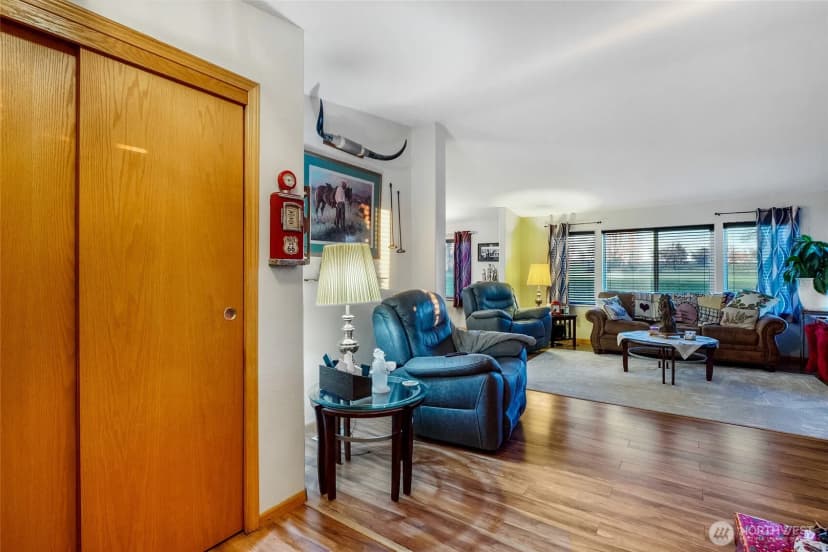 Property photo for 10693 Se Handicap Drive, Warden photo 4