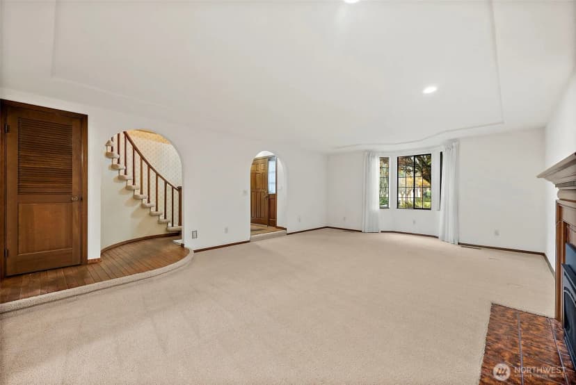 Property photo for 8720 52nd Street Ct W, University Place photo 7