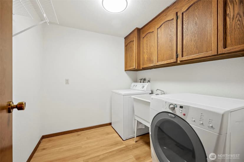 Property photo for 8720 52nd Street Ct W, University Place photo 16