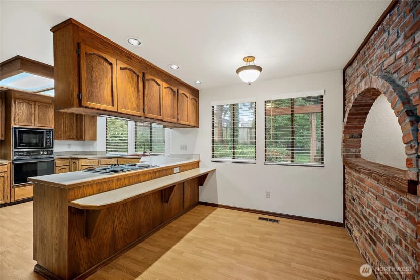 Property photo for 8720 52nd Street Ct W, University Place photo 14