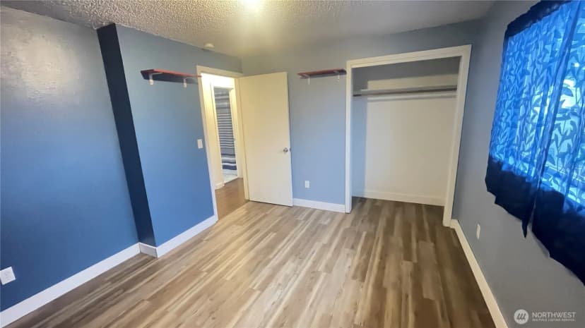 Property photo for 409 N 11th Street, Elma photo 11