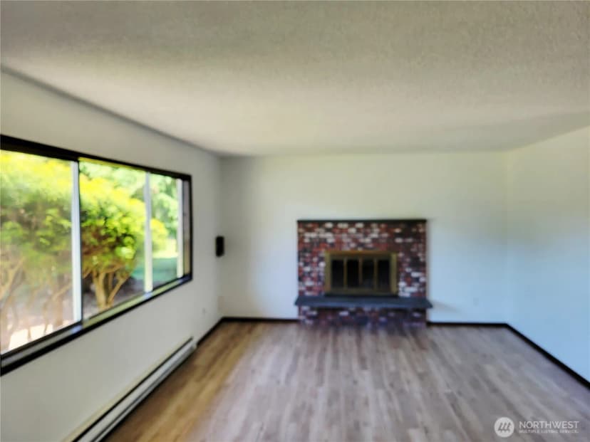 Property photo for 300 Maple Street, Toledo photo 7